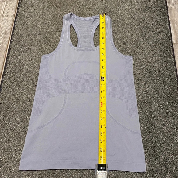 Lululemon Swiftly Tech Racerback/Heathered Lilac, 16707 - Picture 15 of 16